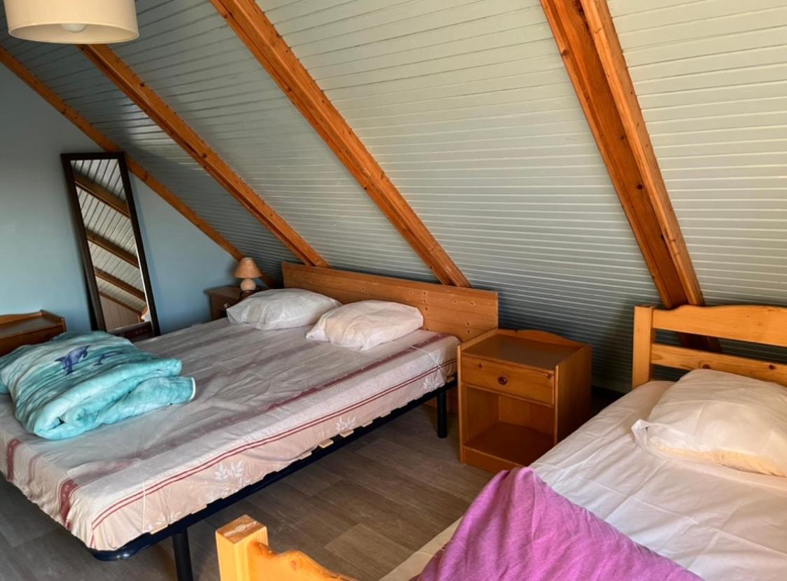 Auberge Des Etangs Roussent エクステリア 写真